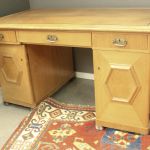 838 2004 WRITING DESK